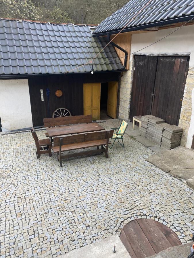 Chalupa Svojanov Svojanov  Luaran gambar